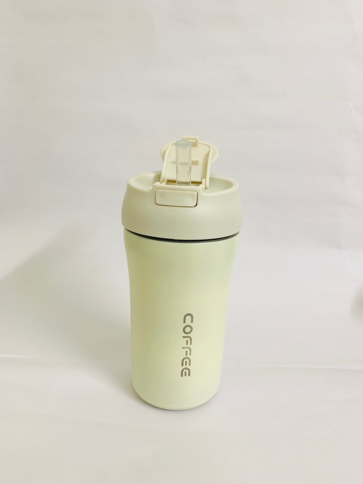 Stylish Travel Coffee Mug – Leakproof & Insulated